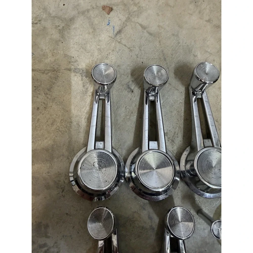 Used OEM Set of Vent & Window Crank Handles 4301746/430449 1961-65 Chevy 4 & 2